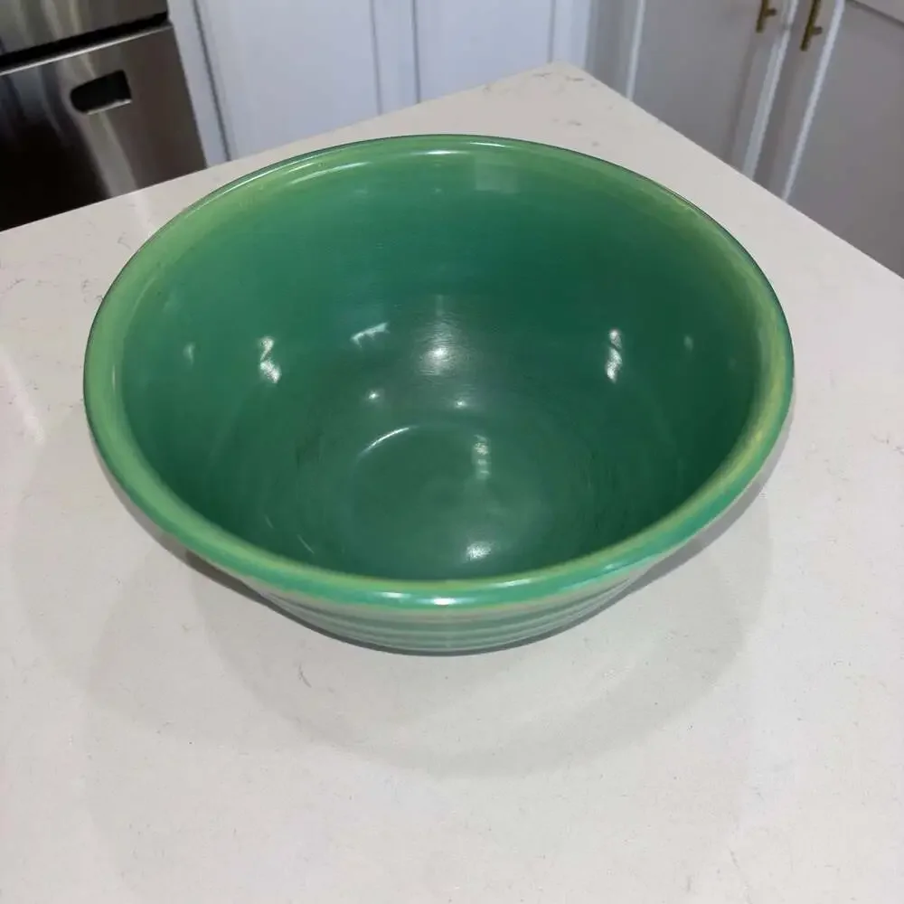 Vintage Bauer Pottery Ring Ware #12 Mixing Bowl Jade Green Beehive 9.5”
